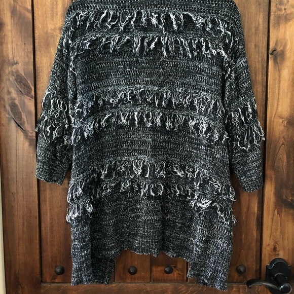 Knox Rose Open Fringe Cardigan - Picture 5 of 5
